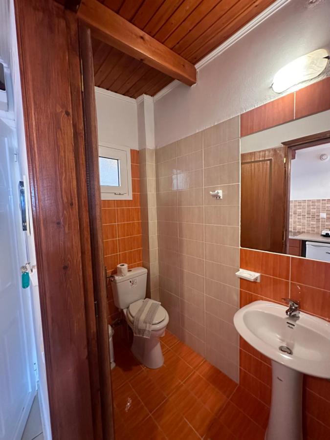 Rainbow Apartments Kalamaki  Bagian luar foto